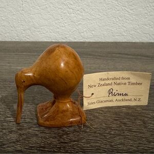 Vintage Handcrafted Kiwi Bird Figurine.